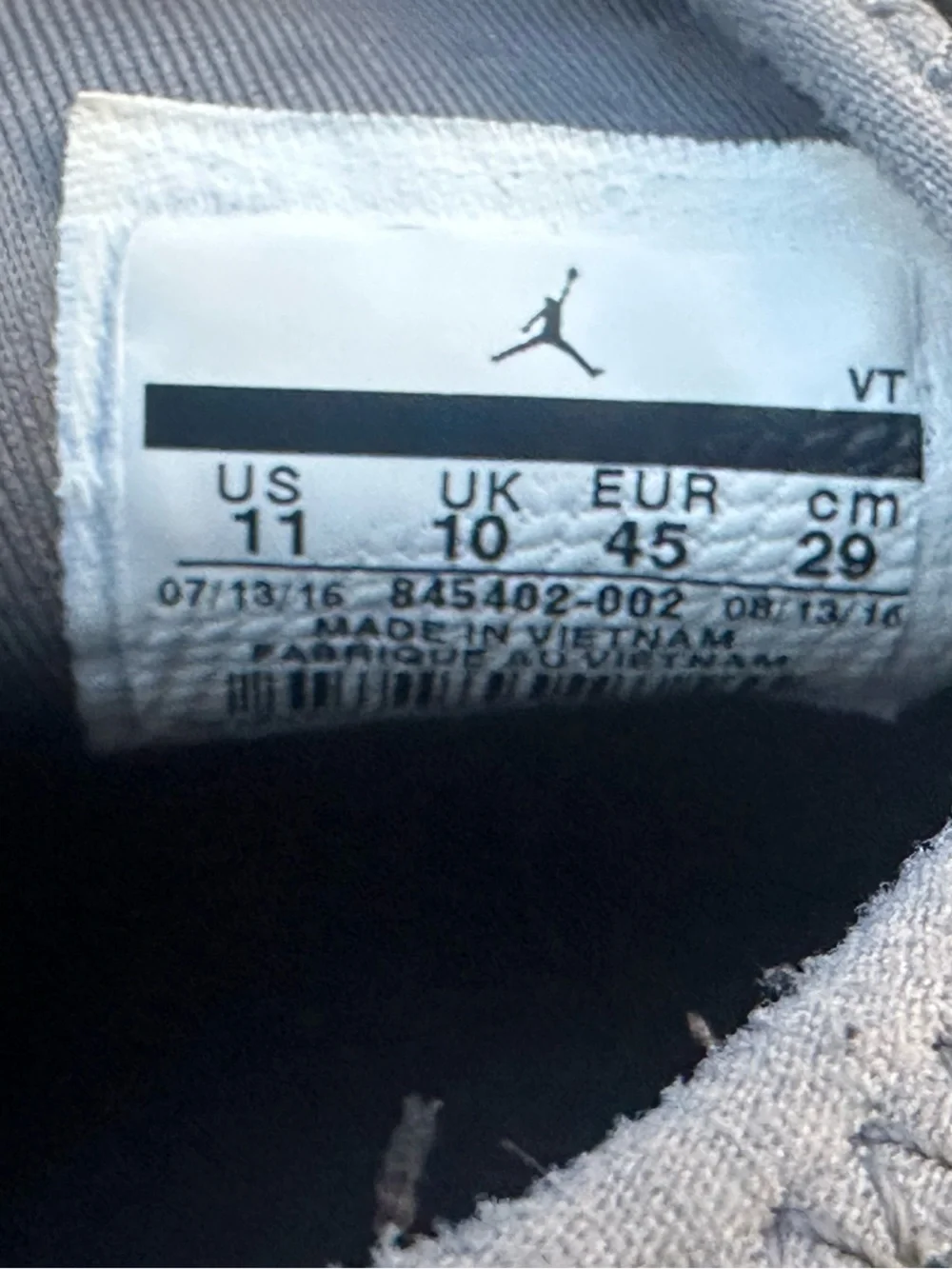 Air Jordan Men's Grey Athletic Sneakers size 11